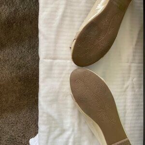 WOMEN SHOES